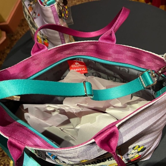 Harveys Vault 50th Disney medium streamline tote NWT - Picture 6 of 10